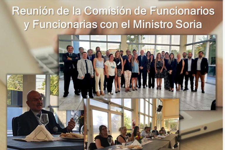 reunion de com funcionarios